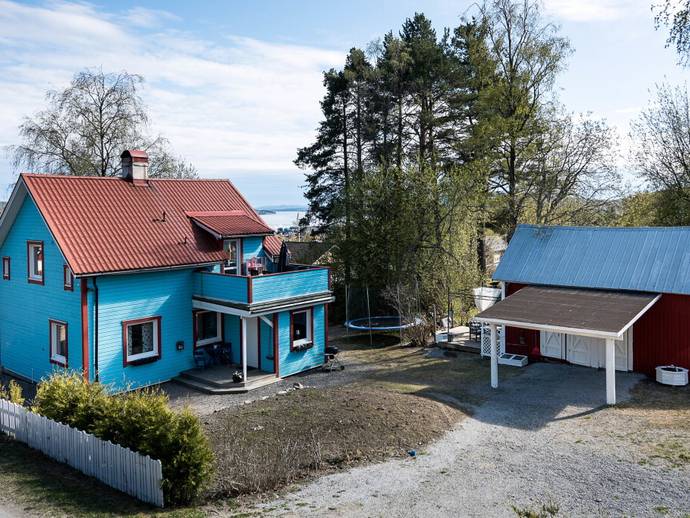 4 rok · 128 m² · Ringsvägen 23