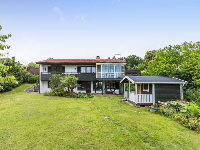 6 rok · 131 m² · Västerlidsvägen 4
