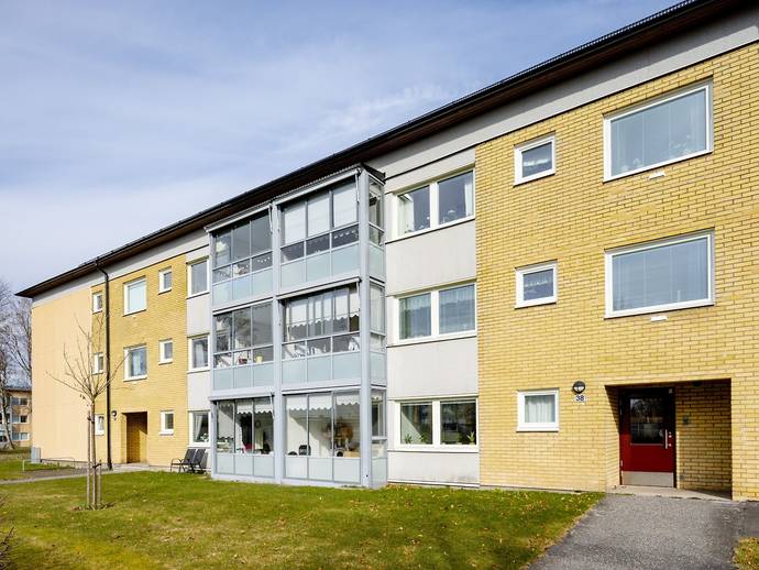 3 rok · 83 m² · Smultronvägen 38