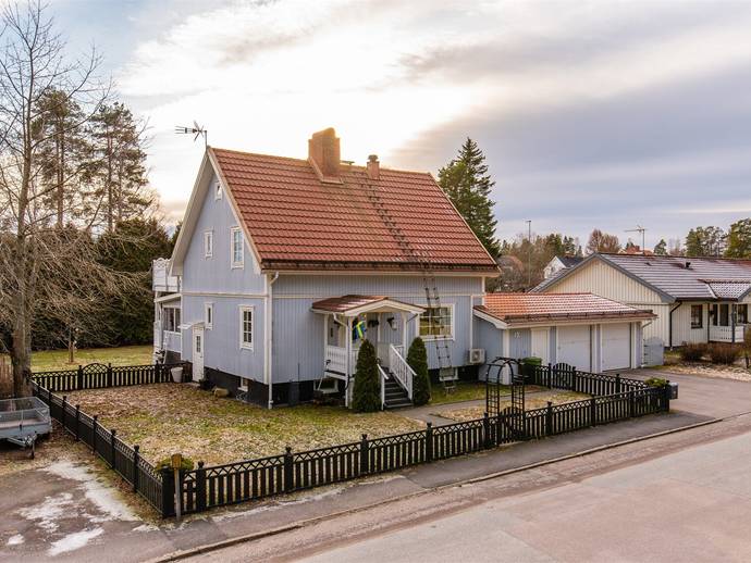 5 rok · 128 m² · Skogsfruvägen 19