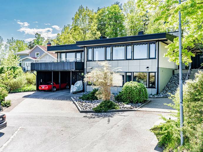 8 rok · 174 m² · Svedvägen 8