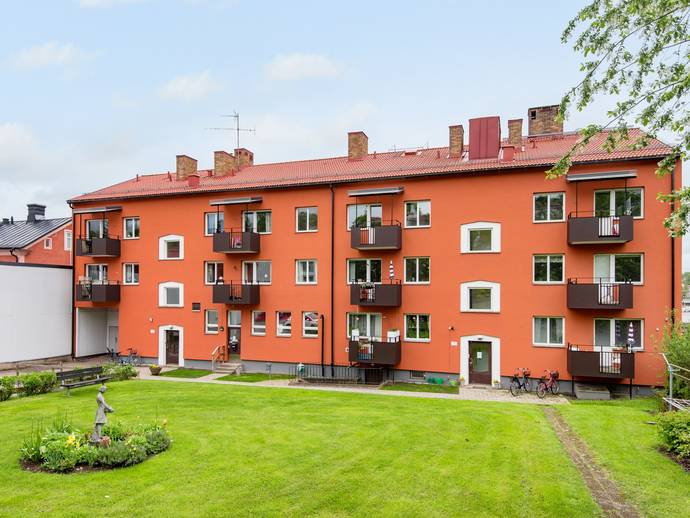 3 rok · 76 m² · Östermalmsgatan 9A