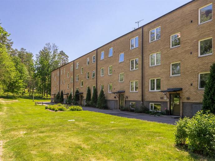 2 rok · 61,2 m² · Vintergatan 29E