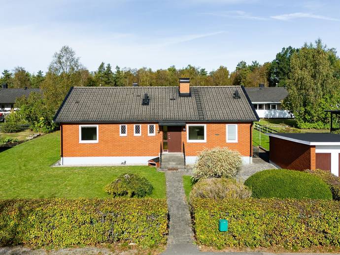 4 rok · 103 m² · Kyrkvägen 27