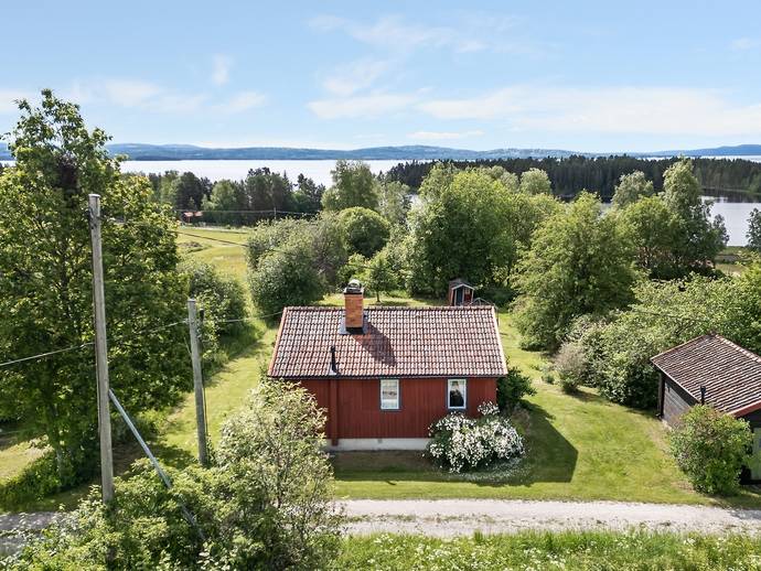 2 rok · 34 m² · Öja Tyskvägen 27