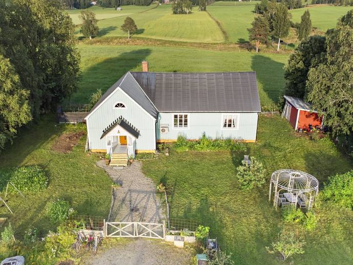 6 rok · 214 m² · Östra Spöland 84