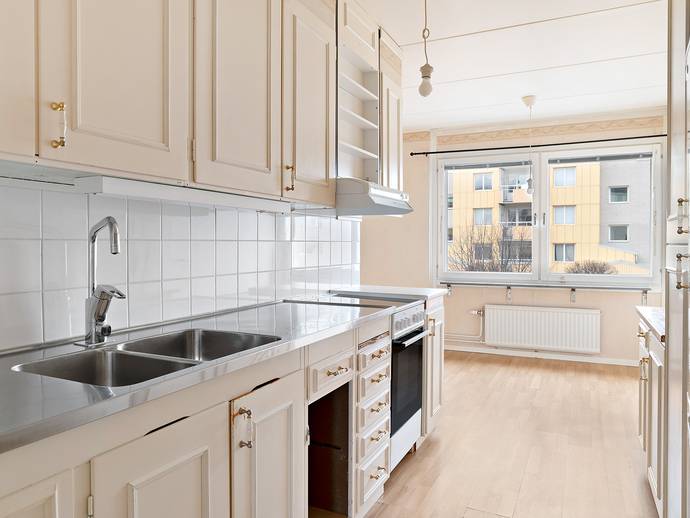 3 rok · 85 m² · Grindvägen 12C