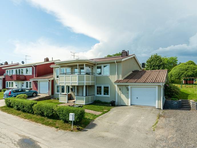 7 rok · 160 m² · Mesanvägen 2