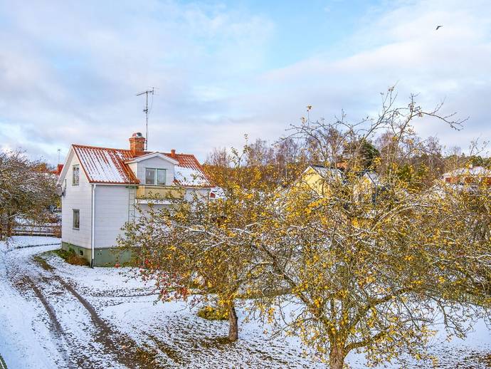3 rok · 93 m² · Huggargatan 9