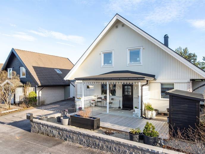 6 rok · 140 m² · Säterbodsvägen 7