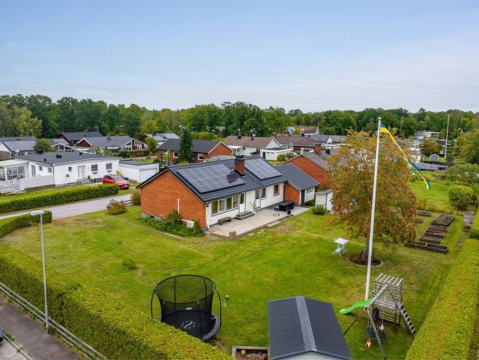 106 m² · Oxhagsvägen 13