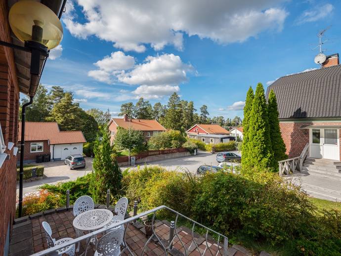 6 rok · 105 m² · Skogsvägen 25