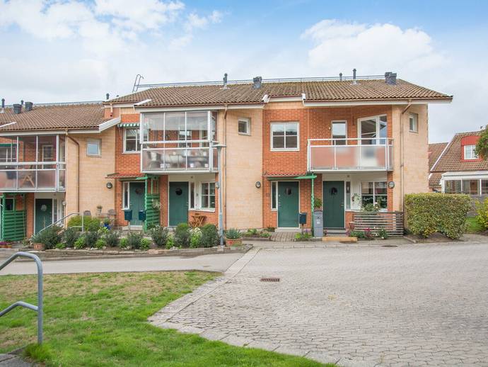 3 rok · 84,5 m² · Kung Ranes väg 33