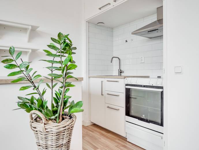 1 rok · 25,4 m² · Trandaredsgatan 35