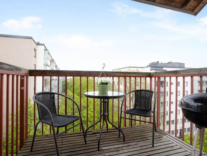 3 rok · 78 m² · Ringvägen 9F