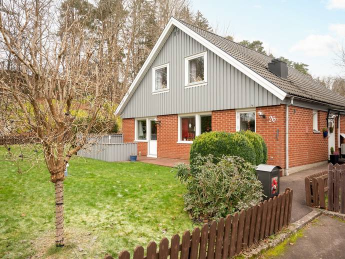 6 rok · 156 m² · Humlegången 26