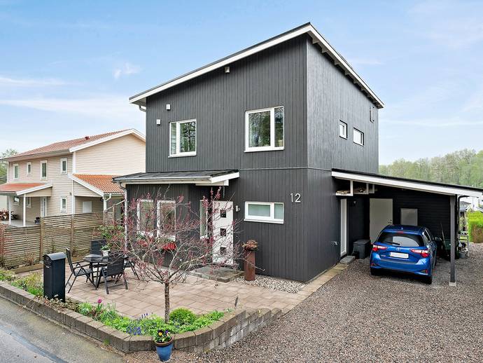 4 rok · 102 m² · Dansbanevägen 12