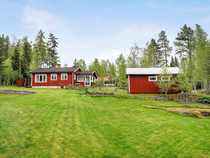 2 rok · 61 m² · Gårdserud 175