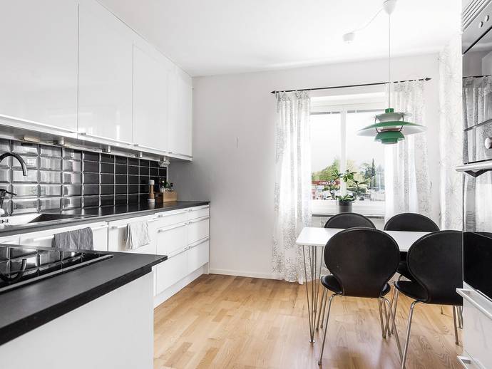 3 rok · 81 m² · Bjälbogatan 2A