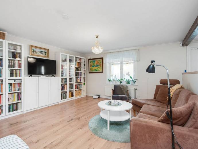 3 rok · 83 m² · Petterstorp 7C
