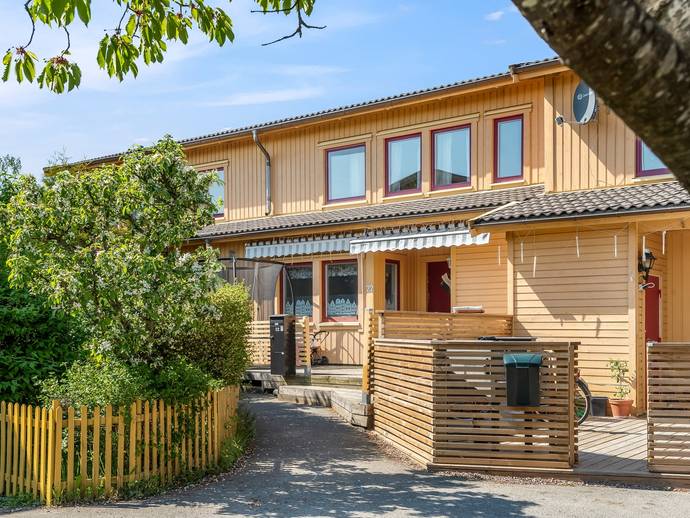4 rok · 120 m² · Björnclous väg 22