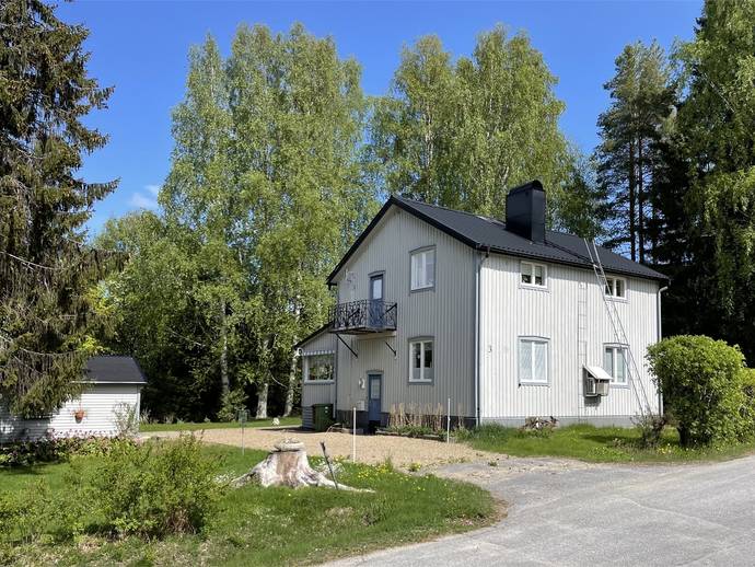 6 rok · 106 m² · Bergsvägen 3