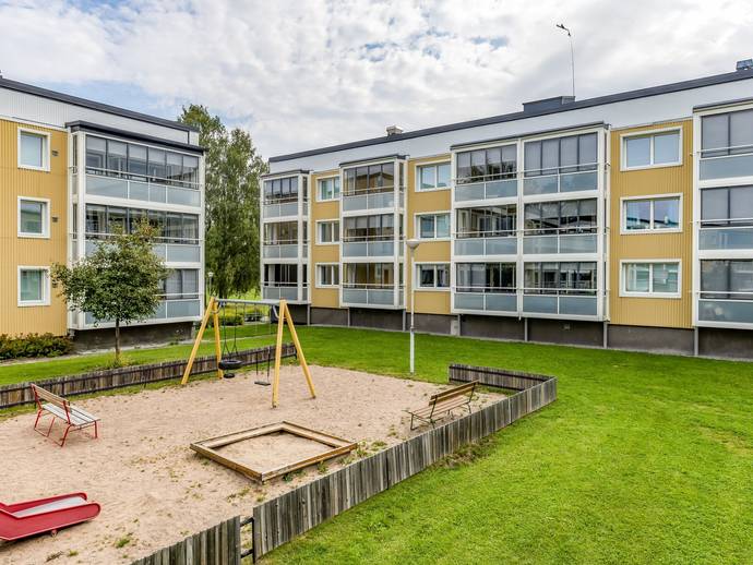 2 rok · 49,5 m² · Timmermansvägen 10I