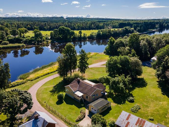 4 rok · 121 m² · Almars färjeväg 316