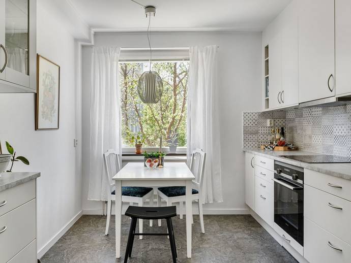 2 rok · 60 m² · Månstorpsvägen 22