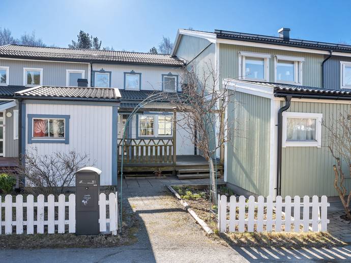 4 rok · 105 m² · Vallavägen 82