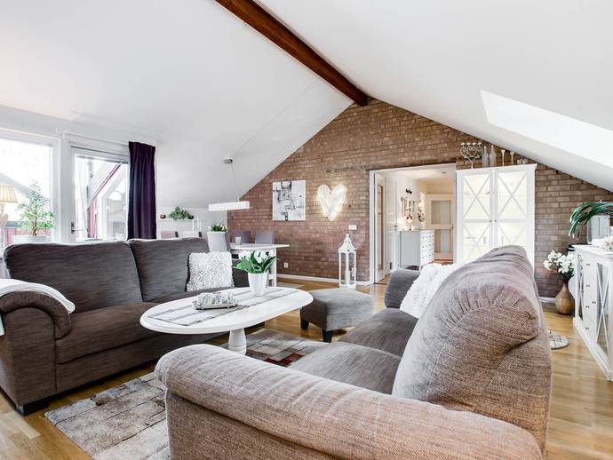 5 rok · 145 m² · Karlsgatan 21A