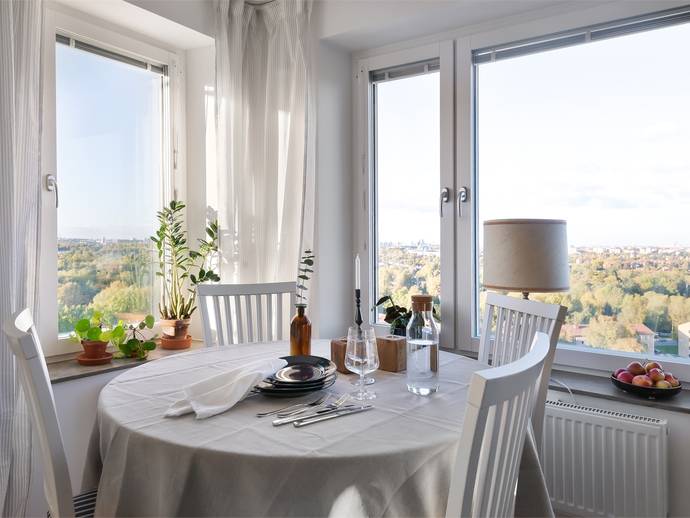 3 rok · 68,5 m² · Sjösavägen 8, våning 12