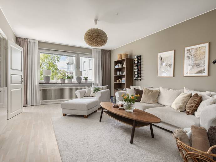 3 rok · 71 m² · Per Hallströms Väg 6