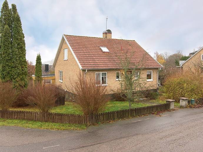 4 rok · 116 m² · Mastvägen 1