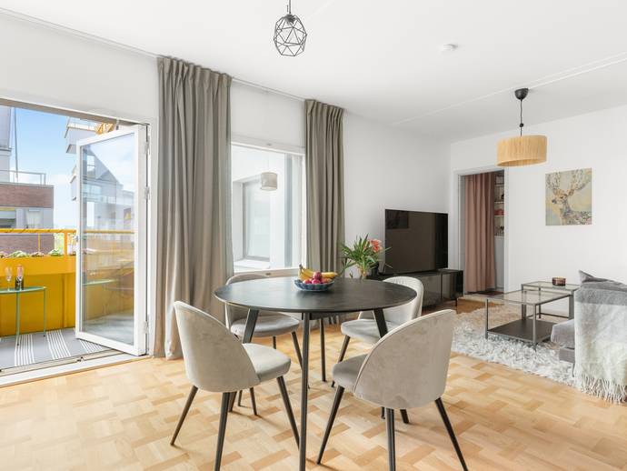 2 rok · 49 m² · Vintergatan 2D