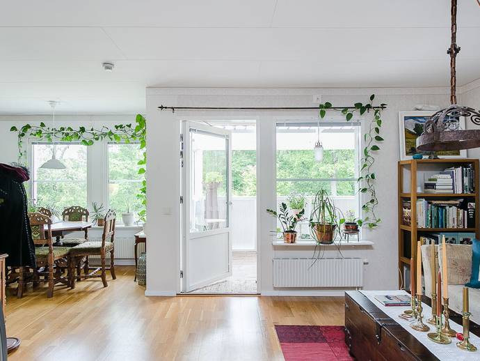 2 rok · 61 m² · Duhagsvägen 2 I