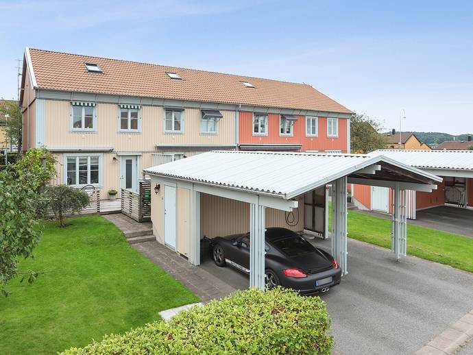 5 rok · 120 m² · Eklanda Bäck 9
