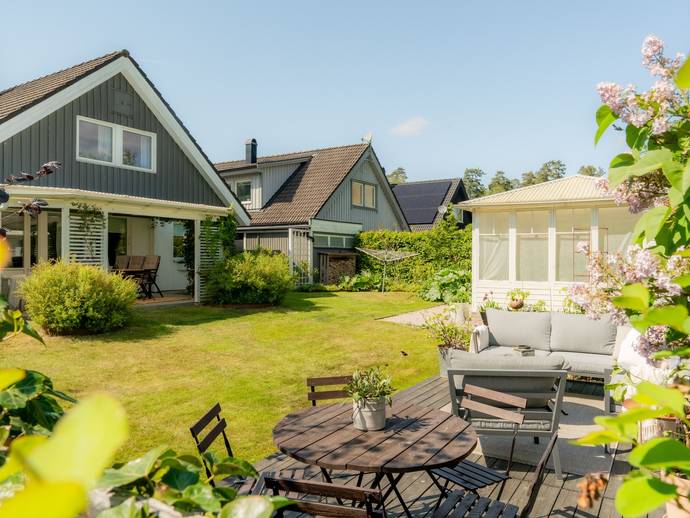5 rok · 143 m² · Sötriskestigen 2