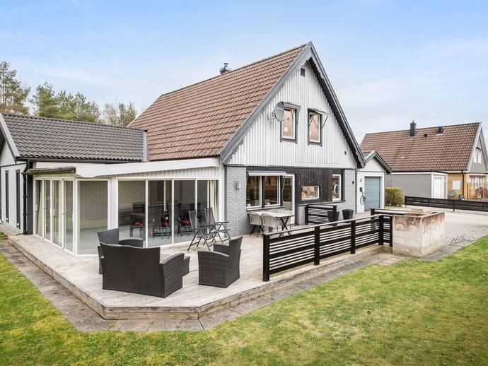 5 rok · 162 m² · Svartpeppargränd 15