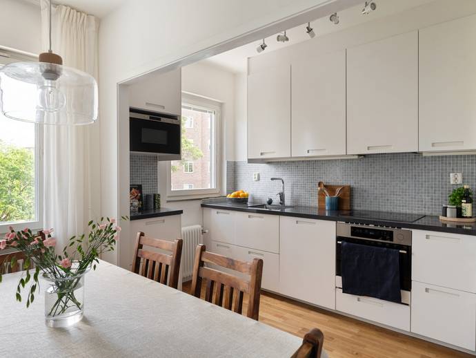 2 rok · 58 m² · Bildhuggarvägen 35