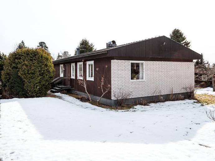 6 rok · 107 m² · Typografvägen 13