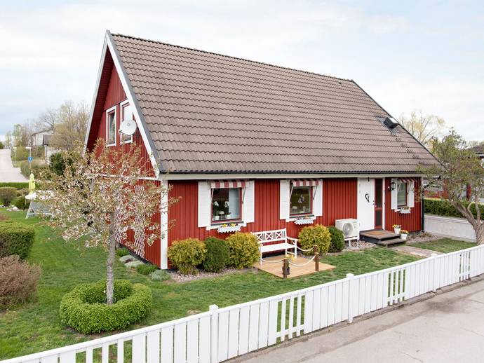 160 m² · Blåmesvägen 5
