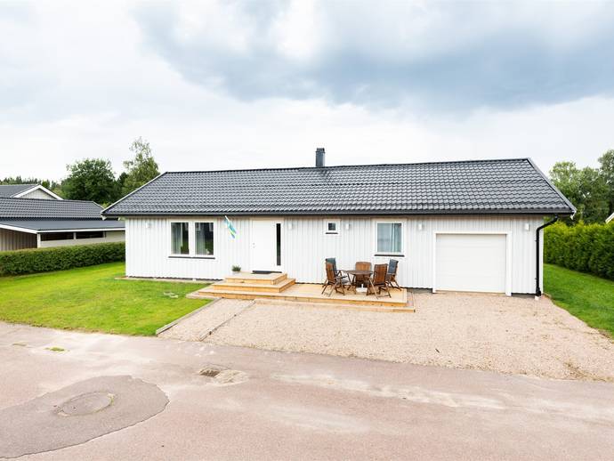 3 rok · 99 m² · Fältvägen 7