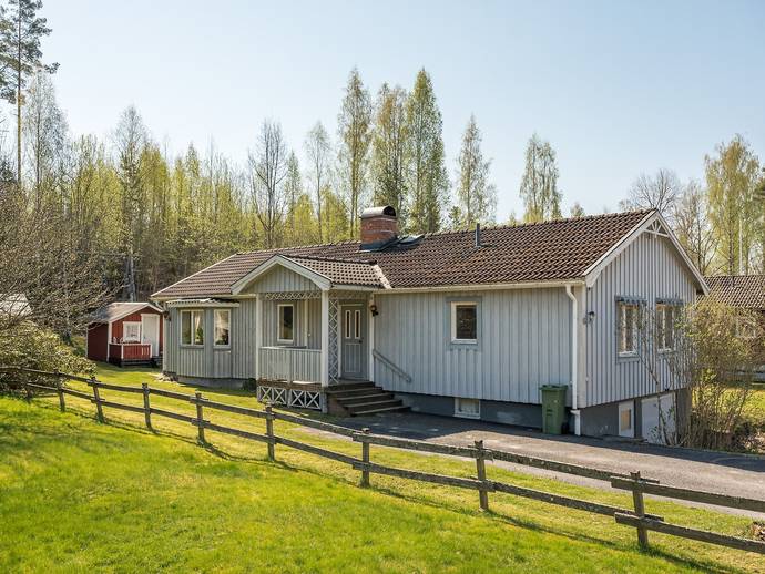 4 rok · 126 m² · Viksfors 8