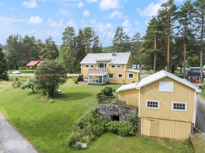 8 rok · 200 m² · Strandvägen 50