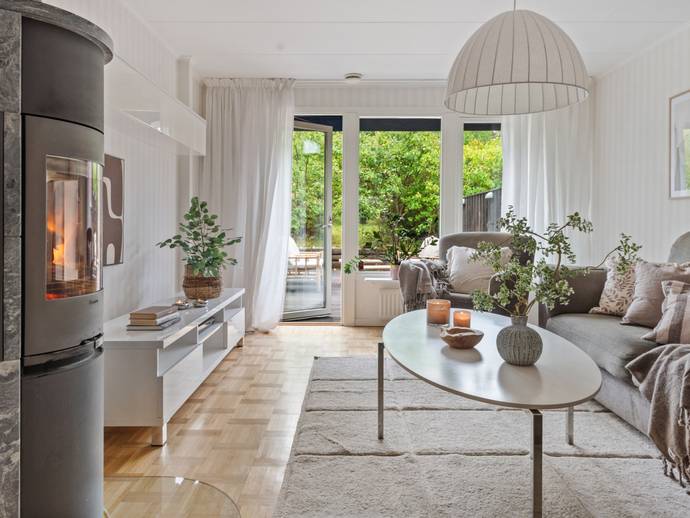5 rok · 143 m² · Åkerbärsvägen 40