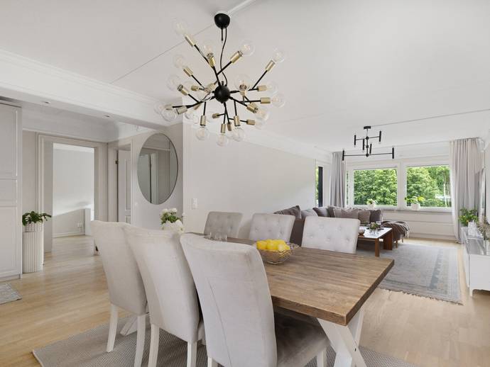 3 rok · 82,5 m² · Kvällsvägen 8