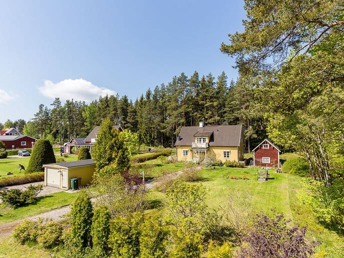 6 rok · 168 m² · Tavelvägen 4