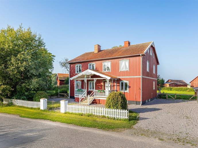 5 rok · 120 m² · Kälvene Hörnviken 2