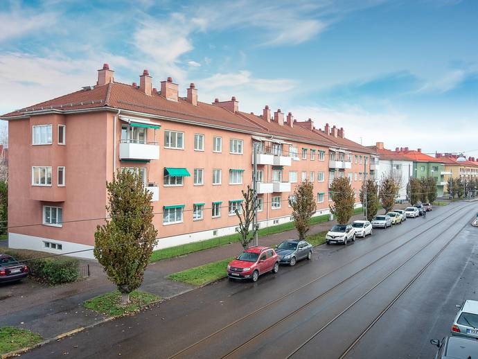 1 rok · 43 m² · Trozelligatan 23
